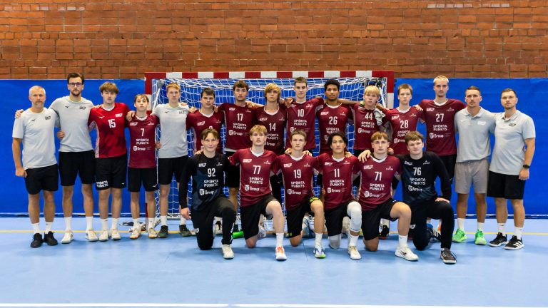 LAT_vs_EST _U18__28_07_26-224